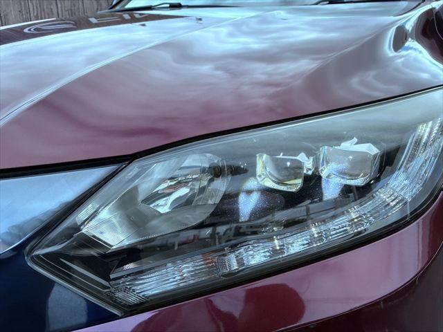 ヴェゼル ハイブリッドＺ　純正８インチナビ　バックカメラ　禁煙車　クルーズコントロール　シートヒーター　フルセグＴＶ　Ｂｌｕｅｔｏｏｔｈ　ハーフレザーシート　ＬＥＤヘッドライト　パドルシフト　ルーフレール　純正１７インチアルミ（13枚目）