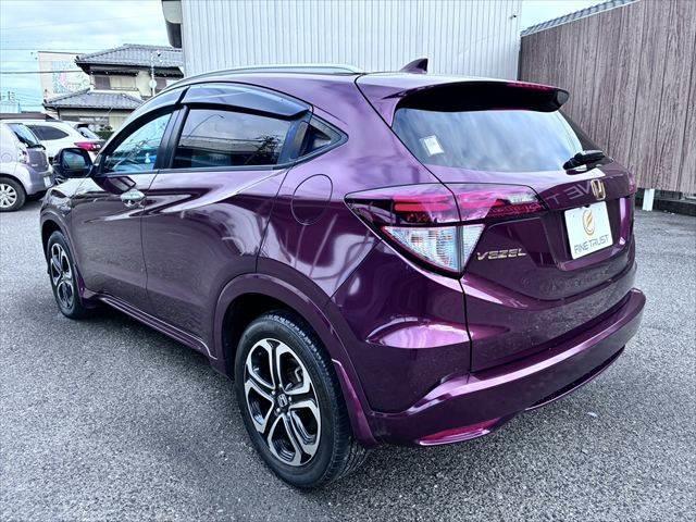 ヴェゼル ハイブリッドＺ　純正８インチナビ　バックカメラ　禁煙車　クルーズコントロール　シートヒーター　フルセグＴＶ　Ｂｌｕｅｔｏｏｔｈ　ハーフレザーシート　ＬＥＤヘッドライト　パドルシフト　ルーフレール　純正１７インチアルミ（21枚目）