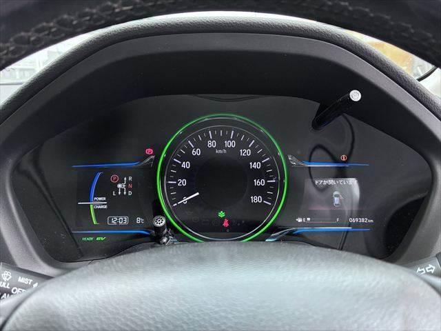 ヴェゼル ハイブリッドＺ　純正８インチナビ　バックカメラ　禁煙車　クルーズコントロール　シートヒーター　フルセグＴＶ　Ｂｌｕｅｔｏｏｔｈ　ハーフレザーシート　ＬＥＤヘッドライト　パドルシフト　ルーフレール　純正１７インチアルミ（38枚目）