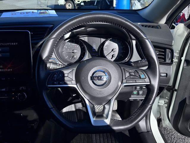 エクストレイル ２０Ｘｉ　１１型メモリーナビ　アラウンドビューモニター　電動リアゲート　レーダークルーズコントロール　４ＷＤ　衝突軽減ブレーキ　Ｂｌｕｅｔｏｏｔｈ　フルセグＴＶ　ＬＥＤヘッドライト　ヒルディセントコントロール（11枚目）