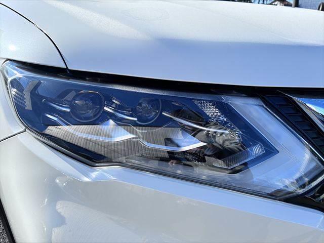 エクストレイル ２０Ｘｉ　１１型メモリーナビ　アラウンドビューモニター　電動リアゲート　レーダークルーズコントロール　４ＷＤ　衝突軽減ブレーキ　Ｂｌｕｅｔｏｏｔｈ　フルセグＴＶ　ＬＥＤヘッドライト　ヒルディセントコントロール（23枚目）