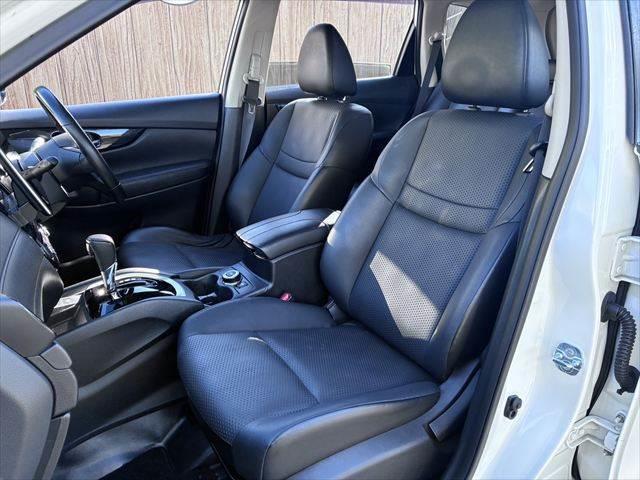 エクストレイル ２０Ｘｉ　１１型メモリーナビ　アラウンドビューモニター　電動リアゲート　レーダークルーズコントロール　４ＷＤ　衝突軽減ブレーキ　Ｂｌｕｅｔｏｏｔｈ　フルセグＴＶ　ＬＥＤヘッドライト　ヒルディセントコントロール（33枚目）