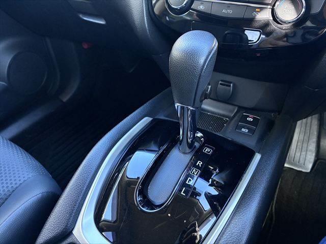 エクストレイル ２０Ｘｉ　１１型メモリーナビ　アラウンドビューモニター　電動リアゲート　レーダークルーズコントロール　４ＷＤ　衝突軽減ブレーキ　Ｂｌｕｅｔｏｏｔｈ　フルセグＴＶ　ＬＥＤヘッドライト　ヒルディセントコントロール（35枚目）