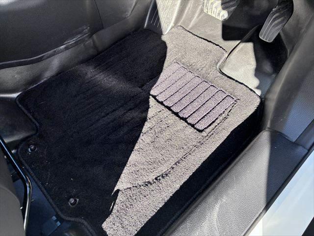 エクストレイル ２０Ｘｉ　１１型メモリーナビ　アラウンドビューモニター　電動リアゲート　レーダークルーズコントロール　４ＷＤ　衝突軽減ブレーキ　Ｂｌｕｅｔｏｏｔｈ　フルセグＴＶ　ＬＥＤヘッドライト　ヒルディセントコントロール（49枚目）