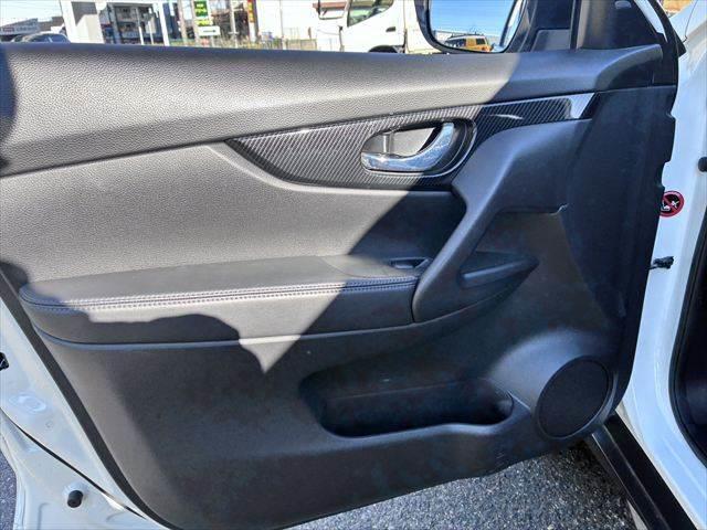 エクストレイル ２０Ｘｉ　１１型メモリーナビ　アラウンドビューモニター　電動リアゲート　レーダークルーズコントロール　４ＷＤ　衝突軽減ブレーキ　Ｂｌｕｅｔｏｏｔｈ　フルセグＴＶ　ＬＥＤヘッドライト　ヒルディセントコントロール（59枚目）