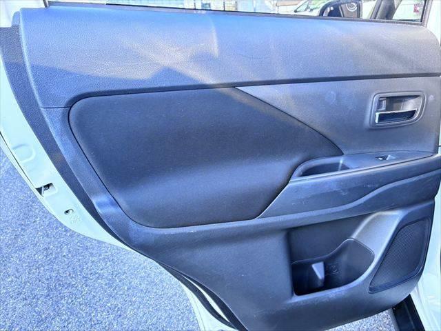 ���h�A�g����