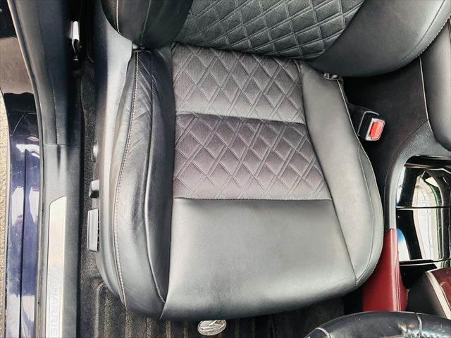 ハリアーハイブリッド プレミアム　グー故障診断実施　４ＷＤ　サンルーフ　ＪＢＬサウンド　パワーバックドア　ＪＢＬナビ　パワーシート　禁煙車　衝突軽減　全方位カメラ　クルーズコントロール　障害物センサー　地デジＴＶ　ＥＴＣ　ＬＥＤヘッド（56枚目）