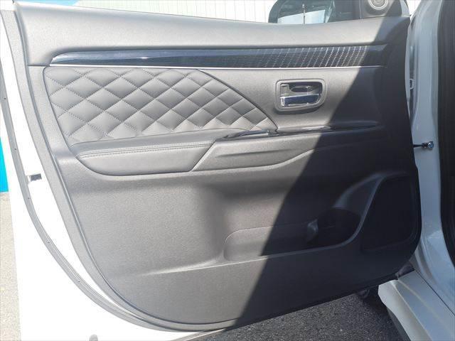 ���h�A�g����