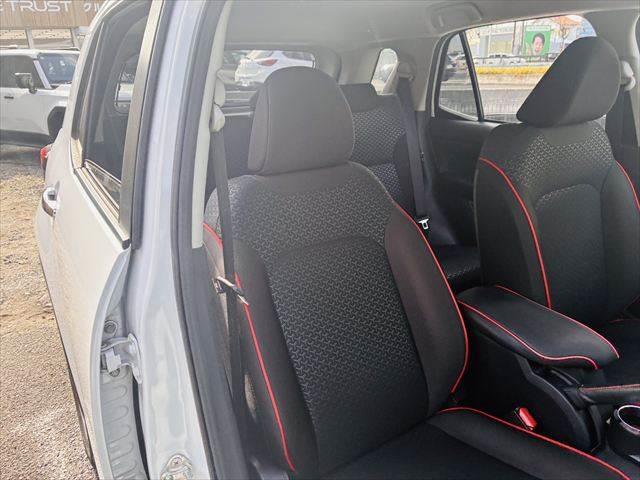 ライズ G グー故障診断実施済み ディスプレイオーディオ バックカメラ クリアランスソナー オートマチックハイビーム フルセグTV 禁煙車 衝突軽減ブレーキ ブルートゥース接続 LEDヘッドライト スマートキー(46枚目)