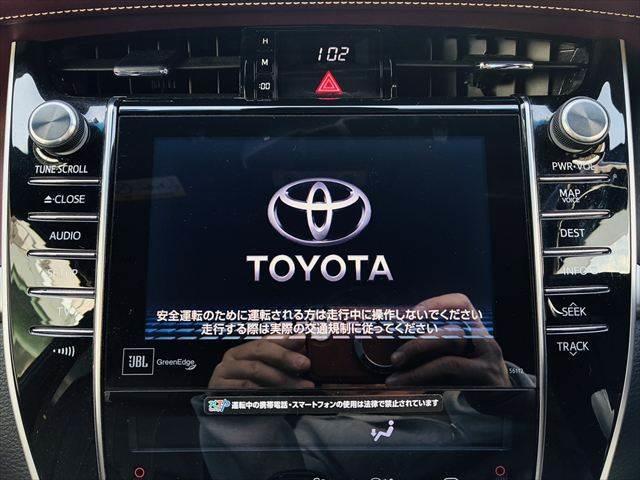 ハリアーハイブリッド プレミアム　アドバンスドパッケージ　グー故障診断実施済み　純正８型ナビ　ＪＢＬサウンド　レーダークルーズコントロール　全方位カメラ　シートヒーター　禁煙車　衝突軽減ブレーキ　　Ｂｌｕｅｔｏｏｔｈ　ウッドコンビＨ　電動チルトステア　４ＷＤ（4枚目）