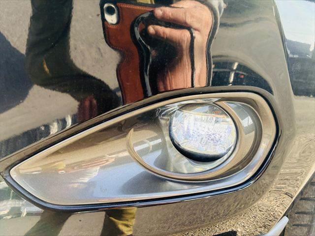 ハリアーハイブリッド プレミアム　アドバンスドパッケージ　グー故障診断実施済み　純正８型ナビ　ＪＢＬサウンド　レーダークルーズコントロール　全方位カメラ　シートヒーター　禁煙車　衝突軽減ブレーキ　　Ｂｌｕｅｔｏｏｔｈ　ウッドコンビＨ　電動チルトステア　４ＷＤ（15枚目）