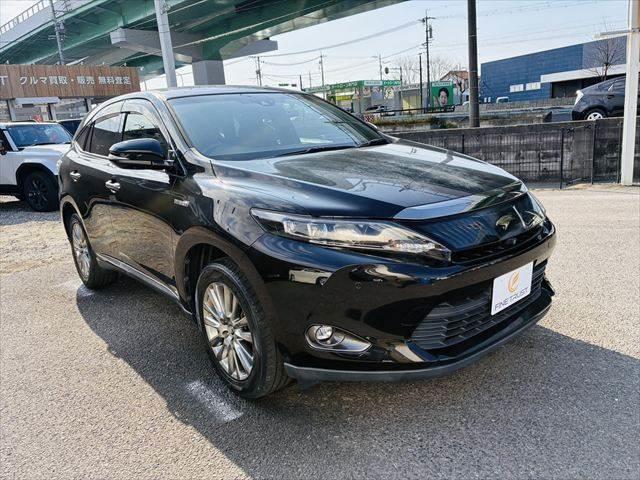 ハリアーハイブリッド プレミアム　アドバンスドパッケージ　グー故障診断実施済み　純正８型ナビ　ＪＢＬサウンド　レーダークルーズコントロール　全方位カメラ　シートヒーター　禁煙車　衝突軽減ブレーキ　　Ｂｌｕｅｔｏｏｔｈ　ウッドコンビＨ　電動チルトステア　４ＷＤ（18枚目）