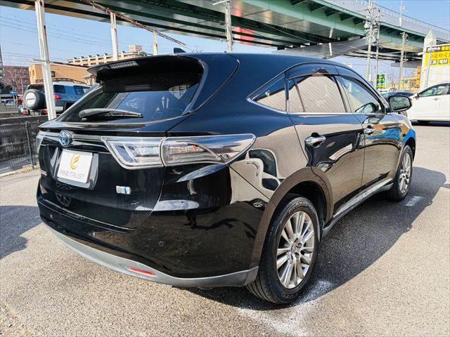 ハリアーハイブリッド プレミアム　アドバンスドパッケージ　グー故障診断実施済み　純正８型ナビ　ＪＢＬサウンド　レーダークルーズコントロール　全方位カメラ　シートヒーター　禁煙車　衝突軽減ブレーキ　　Ｂｌｕｅｔｏｏｔｈ　ウッドコンビＨ　電動チルトステア　４ＷＤ（20枚目）