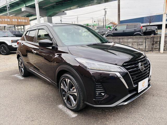 キックス X プロパイロット 純正9インチナビ レーダークルーズコントロール コーナーセンサー 禁煙車 衝突軽減ブレーキ Bluetooth フルセグTV ハーフレザーシート LEDヘッドライト スマートキー(15枚目)