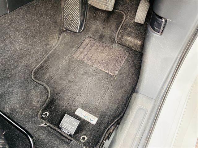 アウトランダーPHEV G ナビパッケージ 純正SDナビ バックカメラ 禁煙車 シートヒーター 衝突軽減ブレーキ ハーフレザーシート ETC フルセグTV Bluetooth 電動リアゲート レーダークルーズコントロール 4WD 1500W給電(49枚目)