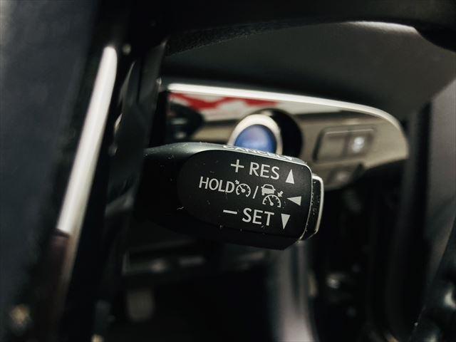 プリウス Ｓツーリングセレクション　保証付　ユーザー買取車　シートヒーター　合皮シート　ドラレコ一体型ＳＤナビ　フルセグＴＶ　バックカメラ　コーナーセンサー　Ｂｌｕｅｔｏｏｔｈ対応　スマートキー　ＬＥＤヘッドライト（37枚目）