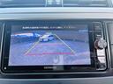 ランドクルーザープラド ＴＸ　サンルーフ　４ＷＤ　禁煙車　ケンウッドナビ　バックカメラ　ＵＳＢポート　ブルートゥース　フルセグＴＶ　ＬＥＤヘッドライト　純正１７インチアルミ　ＥＴＣ　スマートキー　プッシュスタート（7枚目）