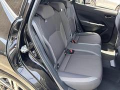 ☆運転席側２列目シート 5