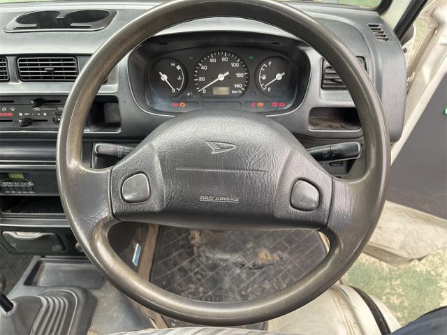 ハイゼットトラック 4WD MT エアコン 運転席エアバッグ(3枚目)