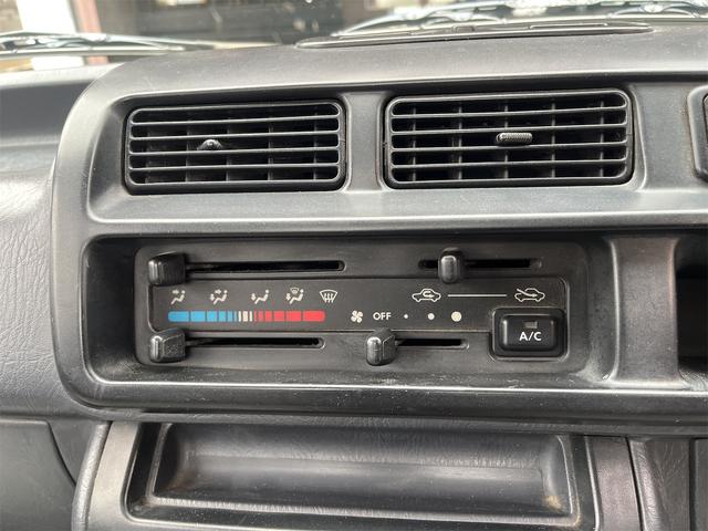 ハイゼットトラック 4WD MT エアコン 運転席エアバッグ(5枚目)