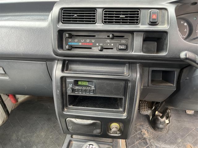 ハイゼットトラック 4WD MT エアコン 運転席エアバッグ(27枚目)