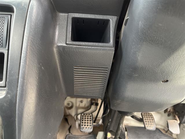 ハイゼットトラック 4WD MT エアコン 運転席エアバッグ(28枚目)