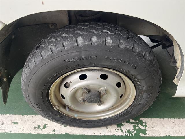 ハイゼットトラック 4WD MT エアコン 運転席エアバッグ(34枚目)