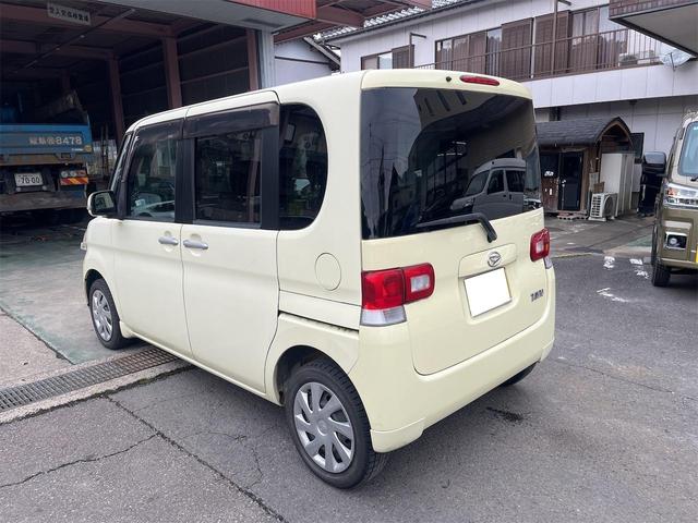 タント Ｘリミテッド　ＥＴＣ　電動スライドドア　ナビ　ＴＶ　スマートキー　ベンチシート　ＣＶＴ　盗難防止システム　ＡＢＳ　ＣＤ　ＵＳＢ　アルミホイール　衝突安全ボディ　エアコン　パワーステアリング　パワーウィンドウ（7枚目）