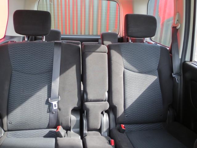 セレナ ２０Ｘ　４ＷＤ　ナビＴＶ　バックカメラ　片側電動スライドドア　スマートキー　衝突軽減ブレーキ　８人乗り（26枚目）