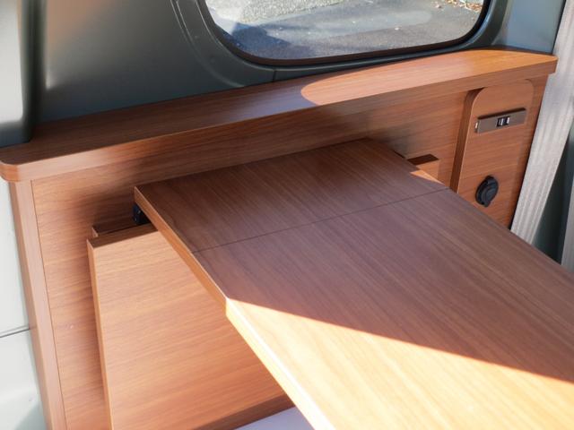 エブリイ Ｊリミテッド　軽キャンパー　車中泊　フルフラットベッド　外部電源　コンセント　ソケット　ロングテーブル　跳ね上げ式テーブル　ベッド下収納　　ターボ　ハイルーフ　４人乗車　両側電動スライドドア　スマートキー（14枚目）