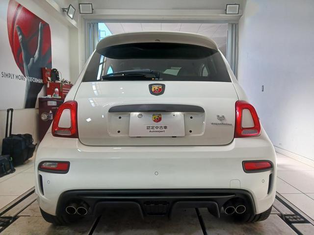 アバルト595 コンペティツィオーネ /1400ccターボ/5速シーケンシャルAT/認定中古車保証1年/ETC/アップルカープレイ・アンドロイドオート(6枚目)