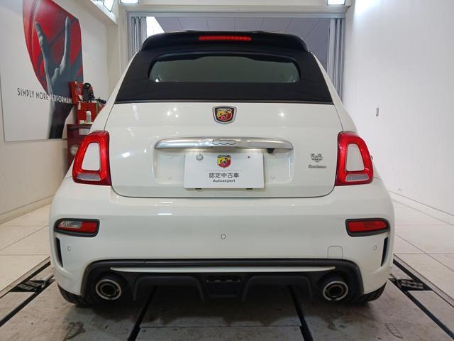 アバルト595C ツーリズモ /1400ccターボ/5速シーケンシャルAT/認定中古車保証1年/ナビ/バックカメラ/ETC/社外ドラレコ(6枚目)