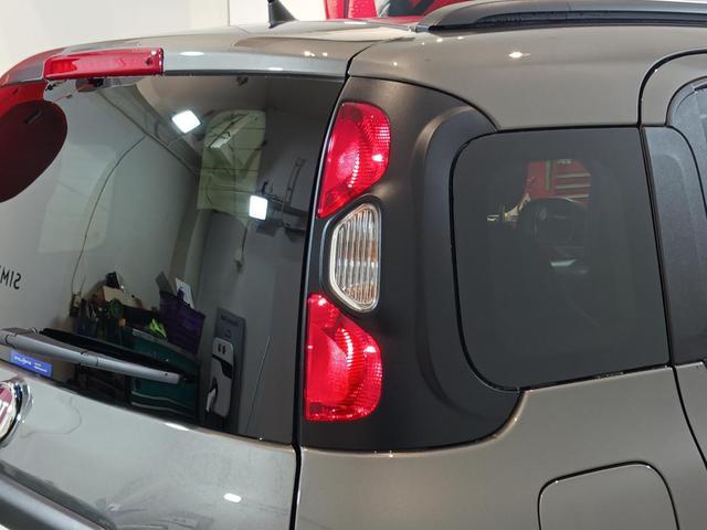 パンダ クロス　４×４　／９００ｃｃターボ／限定車／４ＷＤ／右ハンドル５速ＭＴ／新車保証継承／ドラレコ／ＥＴＣ（11枚目）