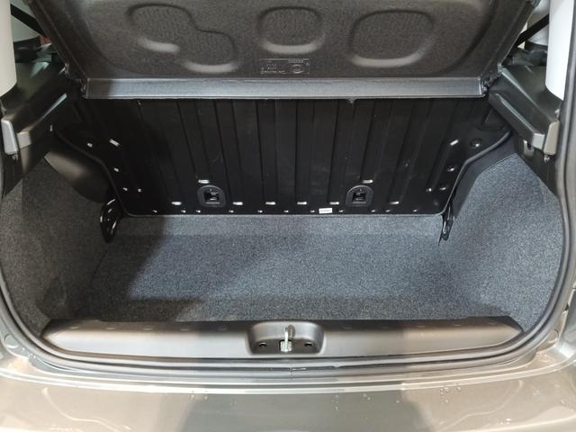 パンダ クロス　４×４　／９００ｃｃターボ／限定車／４ＷＤ／右ハンドル５速ＭＴ／新車保証継承／ドラレコ／ＥＴＣ（12枚目）