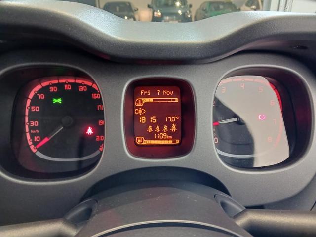 パンダ クロス　４×４　／９００ｃｃターボ／限定車／４ＷＤ／右ハンドル５速ＭＴ／新車保証継承／ドラレコ／ＥＴＣ（18枚目）