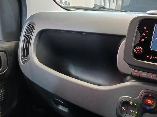 パンダ クロス　４×４　／９００ｃｃターボ／限定車／４ＷＤ／右ハンドル５速ＭＴ／新車保証継承／ドラレコ／ＥＴＣ（22枚目）