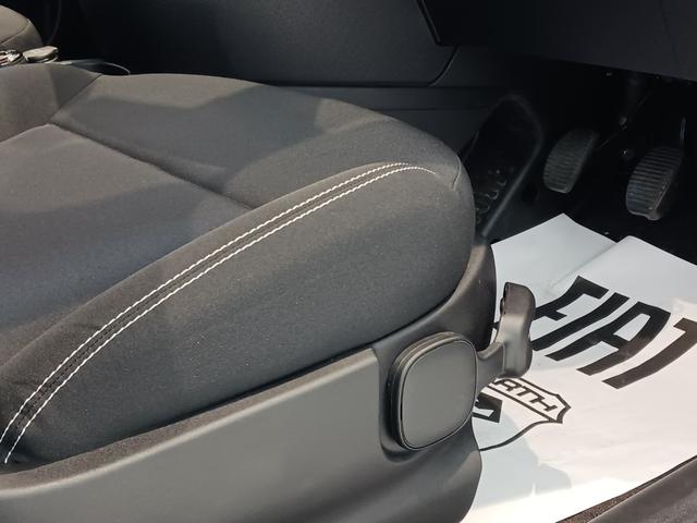 パンダ クロス　４×４　／９００ｃｃターボ／限定車／４ＷＤ／右ハンドル５速ＭＴ／新車保証継承／ドラレコ／ＥＴＣ（24枚目）