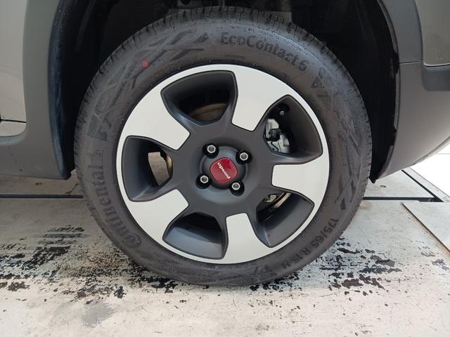 パンダ クロス　４×４　／９００ｃｃターボ／限定車／４ＷＤ／右ハンドル５速ＭＴ／新車保証継承／ドラレコ／ＥＴＣ（30枚目）