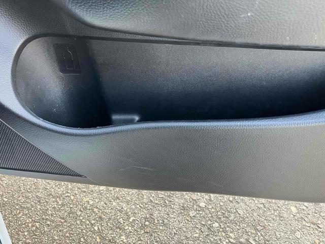 スイフトスポーツ ベースグレード　６ＭＴ　ナビ　ＴＶ　バックカメラ　純正エアロ　ＷＯＲＫ１７アルミ　ＲＳＲスプリング　Ｄ席ローポジションシートレール　ＨＩＤ（37枚目）