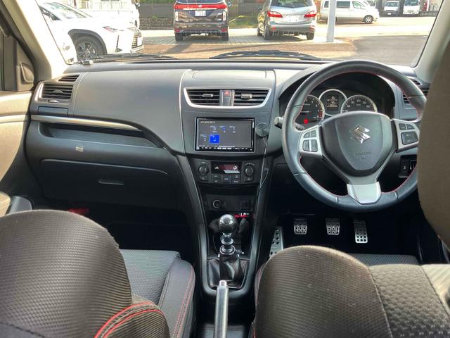 スイフトスポーツ ベースグレード　６ＭＴ　ナビ　ＴＶ　バックカメラ　純正エアロ　ＷＯＲＫ１７アルミ　ＲＳＲスプリング　Ｄ席ローポジションシートレール　ＨＩＤ（42枚目）