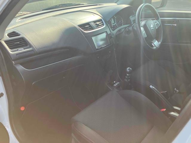 スイフトスポーツ ベースグレード　６ＭＴ　ナビ　ＴＶ　バックカメラ　純正エアロ　ＷＯＲＫ１７アルミ　ＲＳＲスプリング　Ｄ席ローポジションシートレール　ＨＩＤ（58枚目）