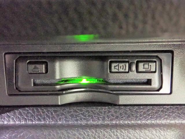 ZS 煌III 社外メモリーナビ ワンセグTV DVD ブルートゥース対応 Bカメラ ETC インテリキー 両側電動スライドドア LEDオートライト クルーズコントロール 衝突軽減装置 7人乗り(8枚目)