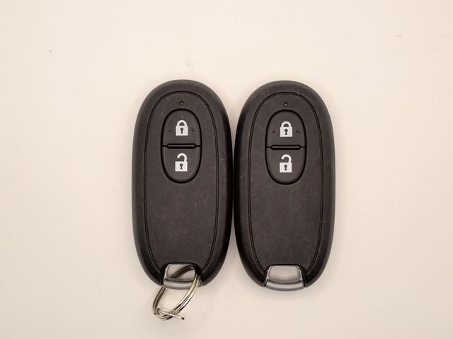 アルトラパンＬＣ Ｘ　オーディオレス　届出済未使用車　ＬＥＤオートヘッドライト　オートハイビーム　コンビシート　パーキングセンサー　シートヒーター　デュアルカメラブレーキサポート　純正アルミホイール　スマートキー（6枚目）