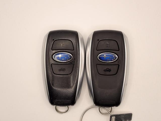 フォレスター ２．０ＸＴ　アイサイト　アドバンスドセイフティパッケージ　純正フルセグＳＤナビ　４ＷＤ　ＬＥＤオートヘッドライト　ＥＴＣ　ブラインドスポットモニター　アイサイト　ハーフレザーシート　シートヒーター　クルーズコントロール（8枚目）