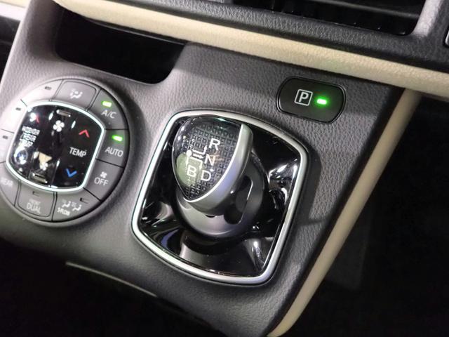 ノア ハイブリッドG 純正フルセグSDナビ Bカメラ 両側電動スライドドア トヨタセーフティセンス LEDオートヘッドライト ETC ドラレコ シートヒーター モデリスタFエアロ クルーズコントロール 純正アルミホイール(19枚目)