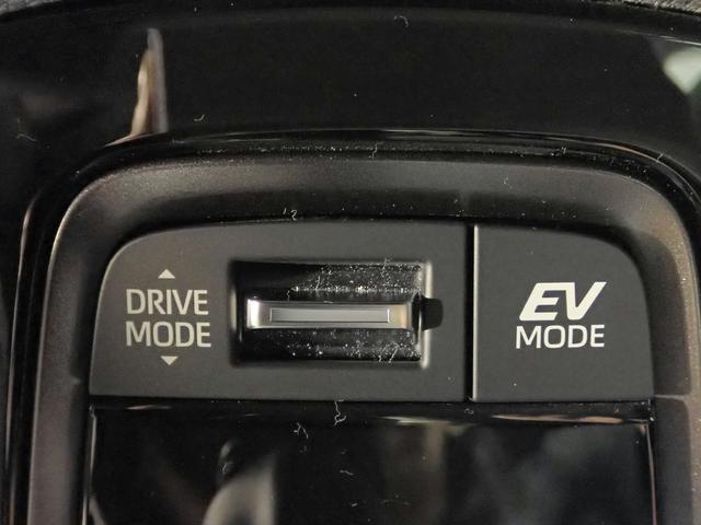 カローラツーリング ハイブリッド ダブルバイビー 純正フルセグ8インチナビ ワンオーナー Bカメラ 前後ドラレコ LEDオートヘッドライト ETC パーキングセンサー トヨタセーフティセンス ハーフレザーシート クルーズコントロール 純正AW(11枚目)