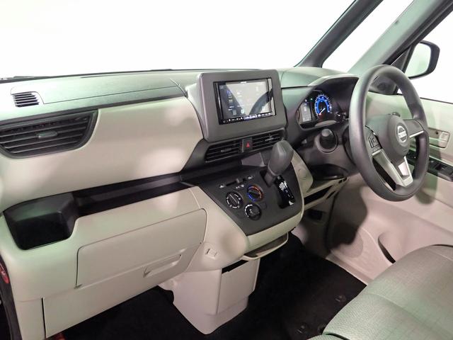 ルークス Ｓ　社外ディスプレイオーディオ　Ｂカメラ　ドラレコ　オートハイビーム　左側電動スライド　パーキングセンサー　エマージェンシーブレーキ　アップルカープレイ　アンドロイドオート　ブルートゥース対応　キーレス（19枚目）