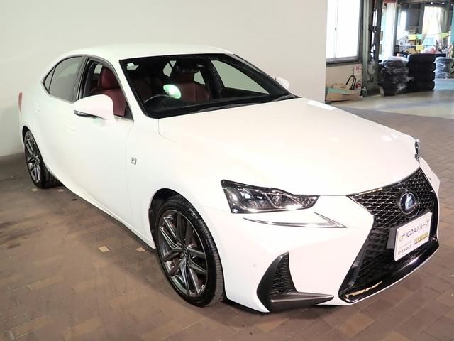 ＩＳ ＩＳ３００ｈ　Ｆスポーツ　純正フルセグＳＤナビ　Ｂカメラ　ＬＥＤオートヘッドライト　ＥＴＣ　赤レザーシート　パーキングセンサー　レクサスセーフティセンス　ＢＳＭ　クルーズコントロール　カードキー　シートエアコン　純正ＡＷ（27枚目）