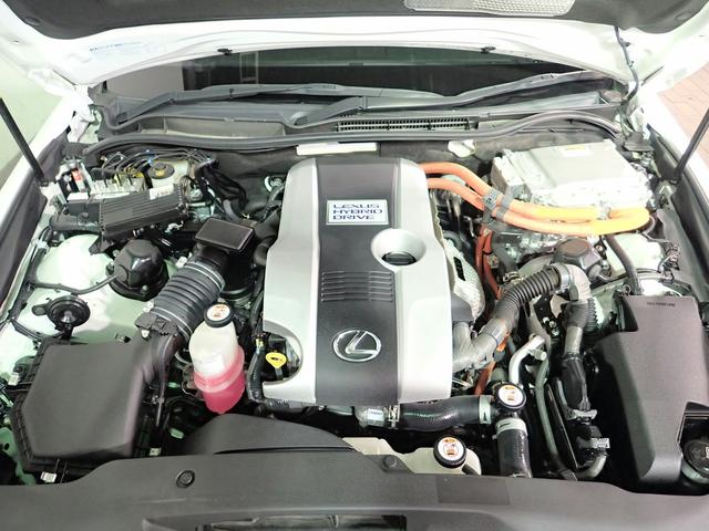 ＩＳ ＩＳ３００ｈ　Ｆスポーツ　純正フルセグＳＤナビ　Ｂカメラ　ＬＥＤオートヘッドライト　ＥＴＣ　赤レザーシート　パーキングセンサー　レクサスセーフティセンス　ＢＳＭ　クルーズコントロール　カードキー　シートエアコン　純正ＡＷ（33枚目）