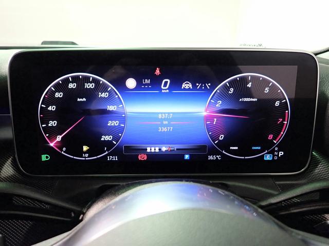 Ｃクラス Ｃ２００アバンギャルド　純正フルセグナビ　アラウンドビューモニター　ＬＥＤオートヘッドライト　前後ドラレコ　ＥＴＣ　ＢＳＭ　シートヒーター　クルーズコントロール　ハーフレザーシート　スマートキー　ヘッドアップディスプレイ（18枚目）